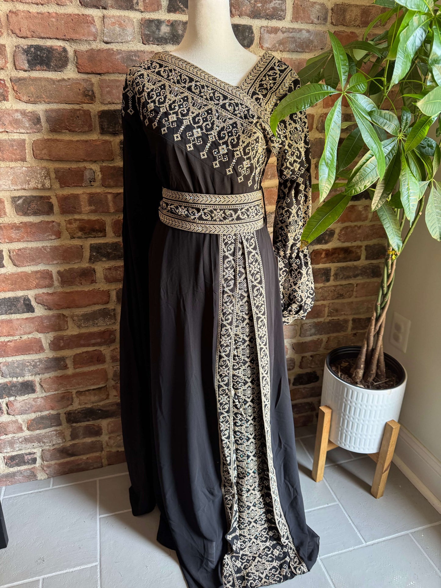 Asymmetric-Neck Long Embroidered Thobe Dress with Belt