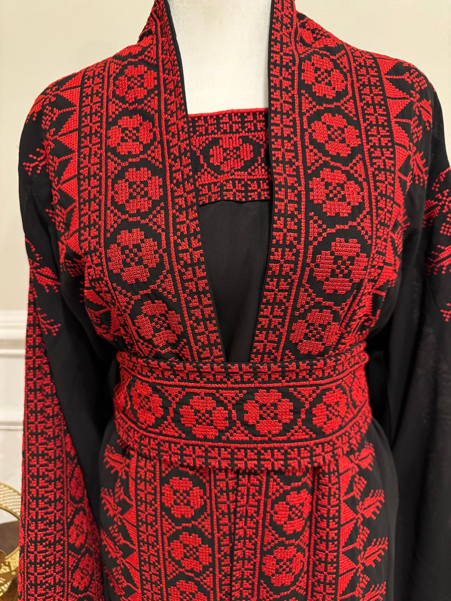 Embroidered Palestinian Style Traditional 2-Piece Abaya