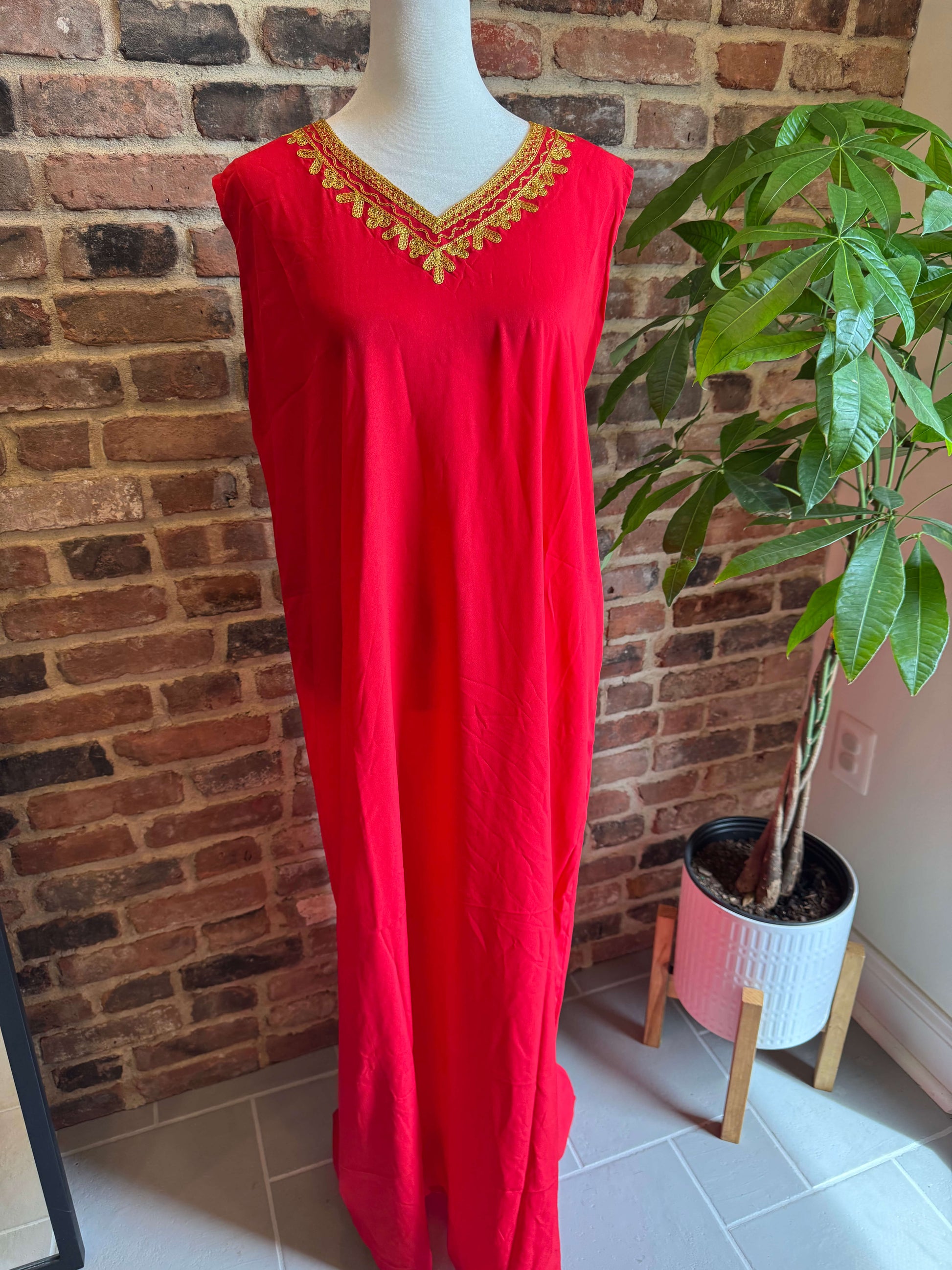 red gold inner dress of iraqi hashmi thobe available in USA