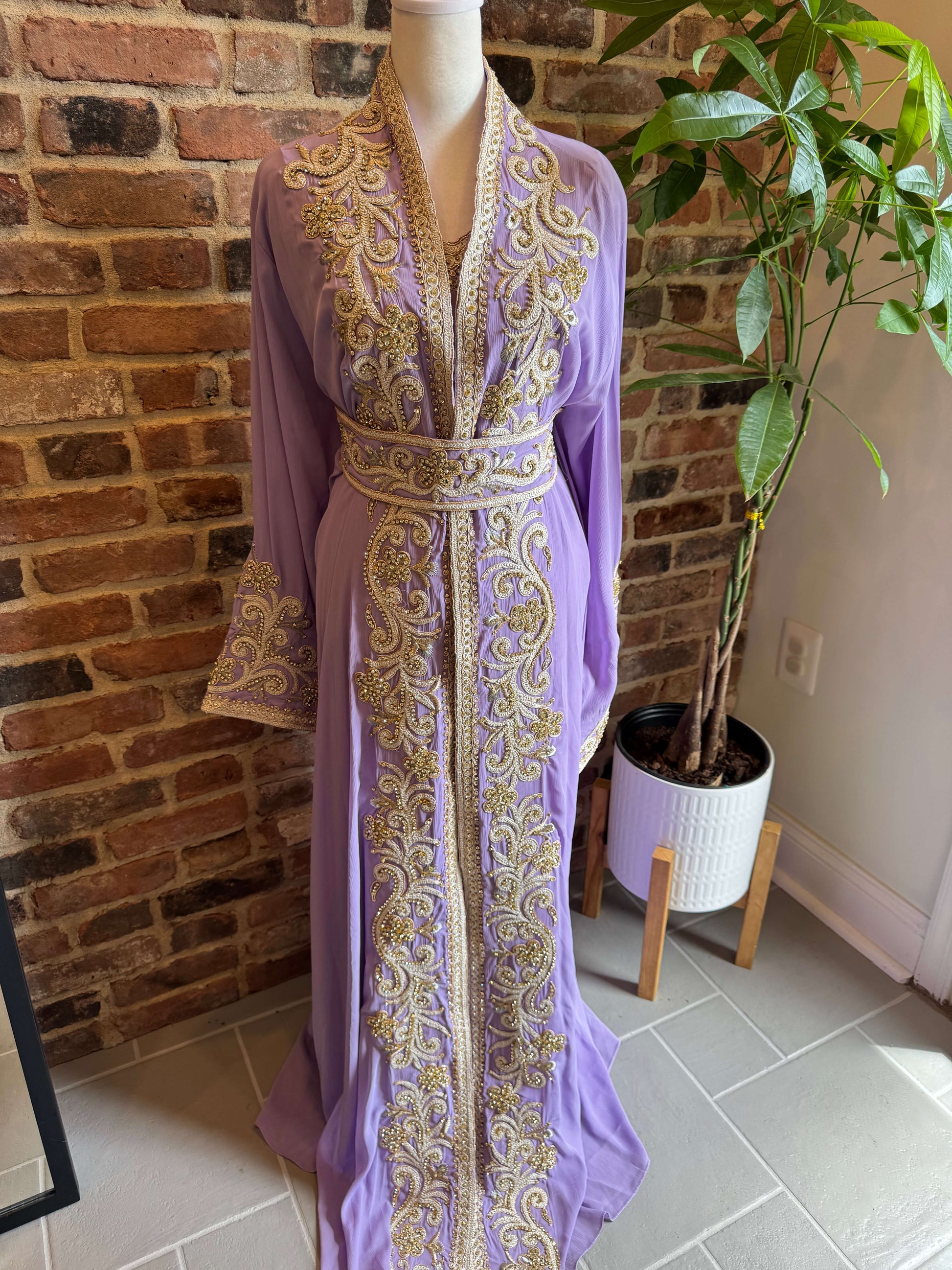 Front view of lavender crystal embellished kaftan set, perfect for weddings and formal events