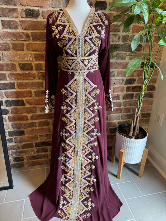 Full front view of luxury burgundy kaftan dress with matching belt – elegant wear for weddings and special occasions